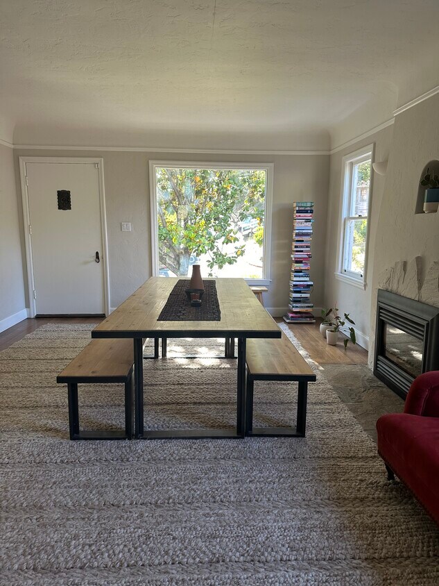 Photo - 310 Butterfield Rd (San Anselmo, CA)