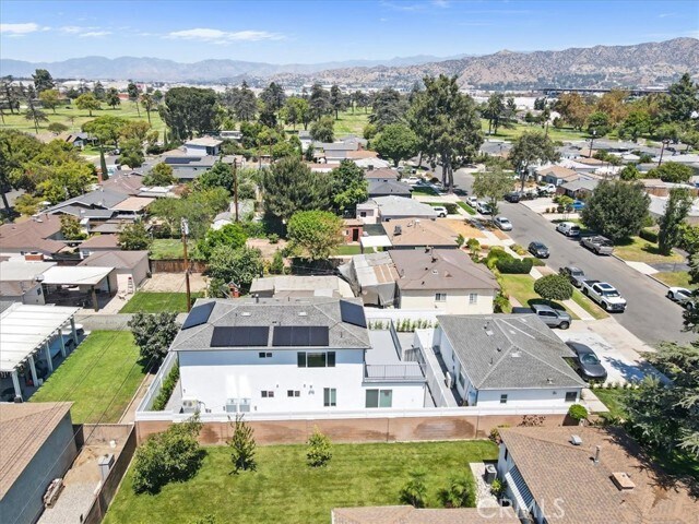 Photo - 2103 N Pass Ave