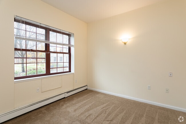 Typical 2 BR, 1 BA