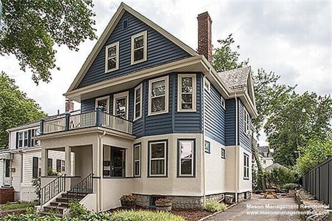 Photo - Rustic Apartment w. Fireplace, Fire Pit Ar...