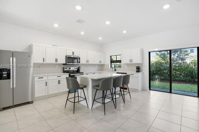 Photo - 816 NW 3rd Terrace