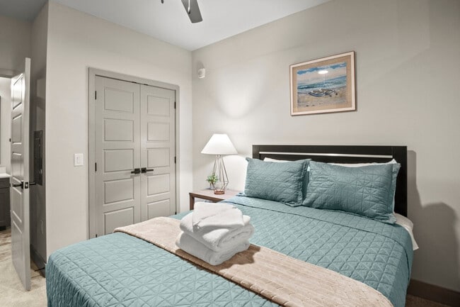 Photo - 2026 Clifton Ave Unit ID1312616P