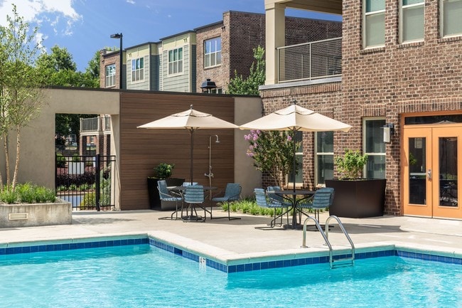 Yards at NoDa apartments — community photo