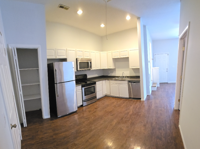 Photo - 3740 S Gallatin St Apartment Unit 2