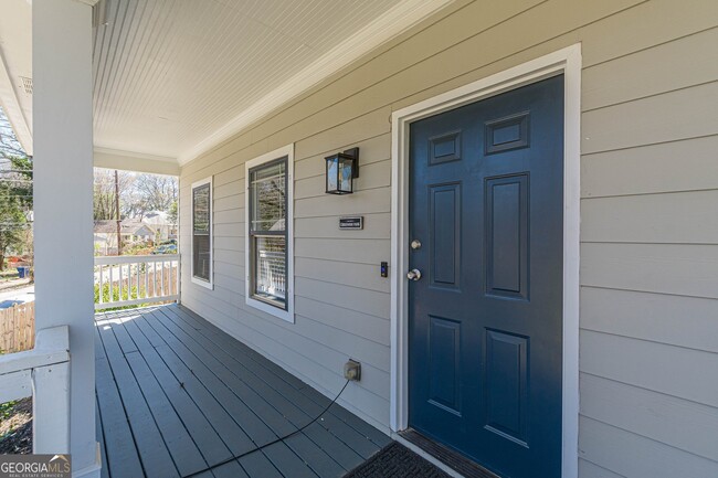 Photo - 1303 Hill St SE