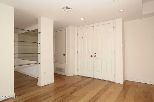 Photo - 4200 N Miller Rd Unit 508