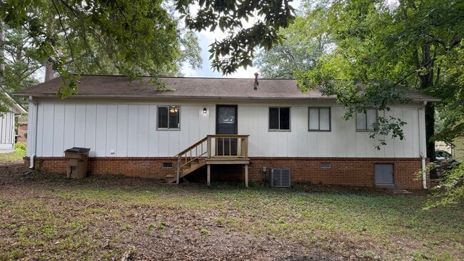 Photo - 6529 Sinclair Pl