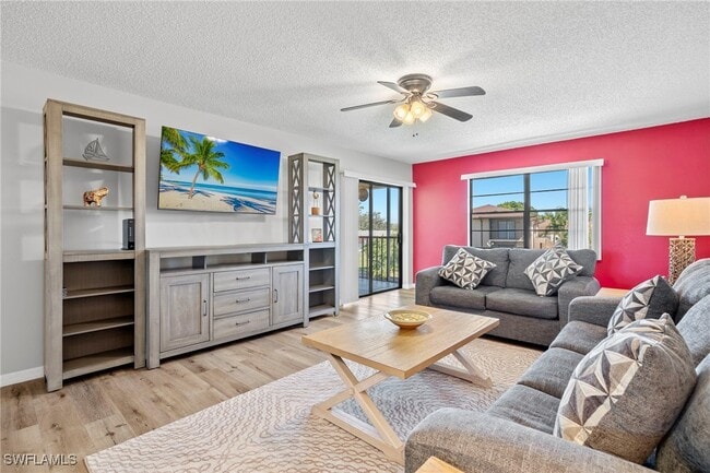 Photo - 4711 SE 5th Ave Unit 10