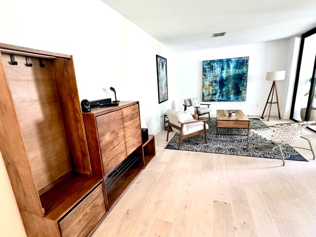 Photo - 3553 Magellan Cir Unidad 318