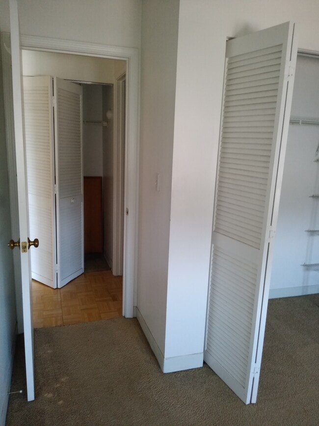 Photo - 22 Kenmar Dr Unidad 2120