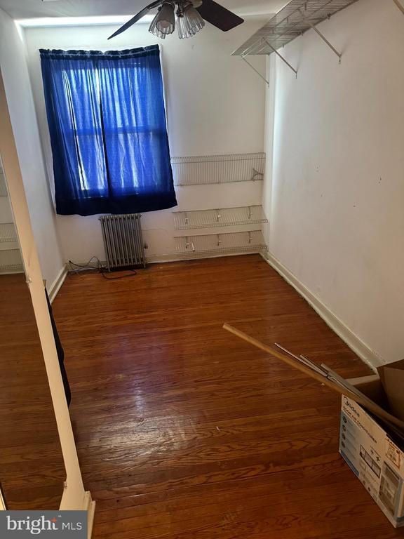 Photo - 1629 Murdoch Rd