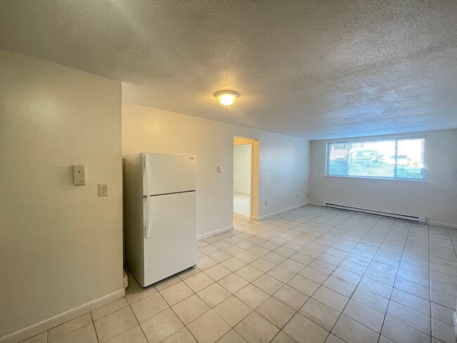 Photo - 181 Loudon Rd Unit Apt 202