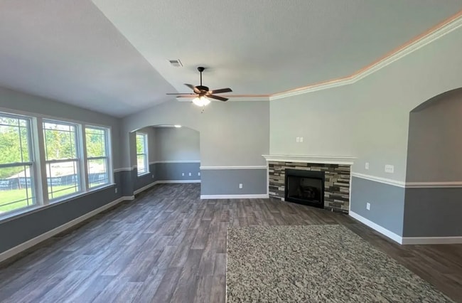 Photo - 1204 Mason Hill Way
