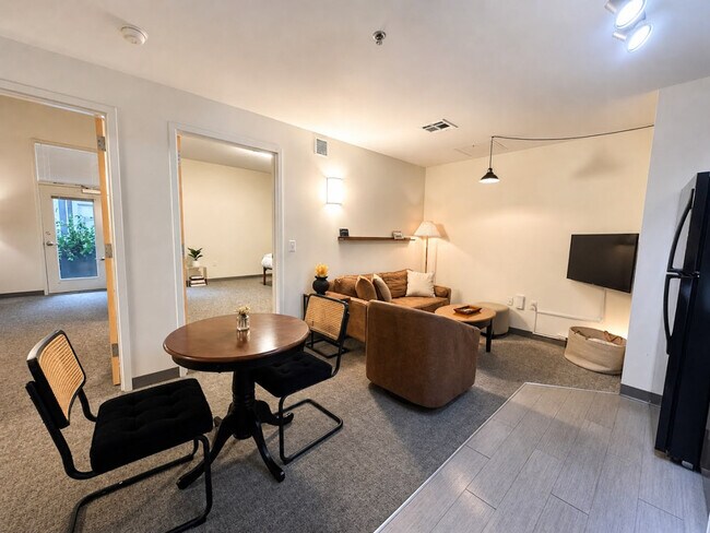 Photo - 1125 N 9th St Unidad SI ID1379037P