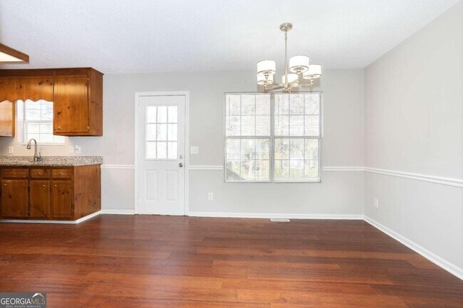 Photo - 113 Evergreen Trail SE