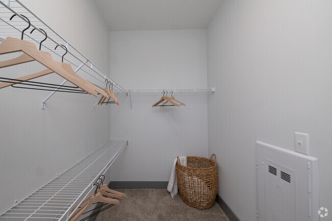 2BR, 2BA - 1,321SF - Primary Bedroom
