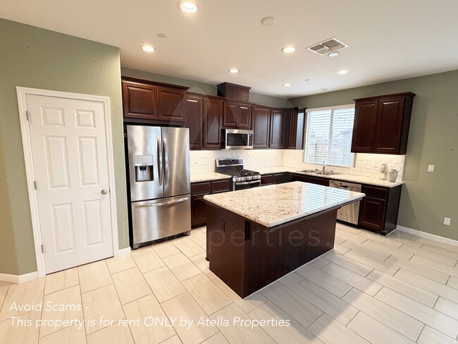 Photo - 654 Melbourne Way