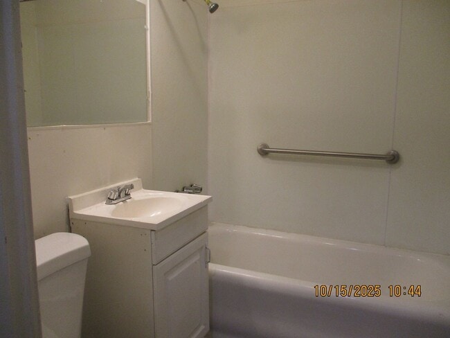 Photo - LUUC1 Unit 913 1/2