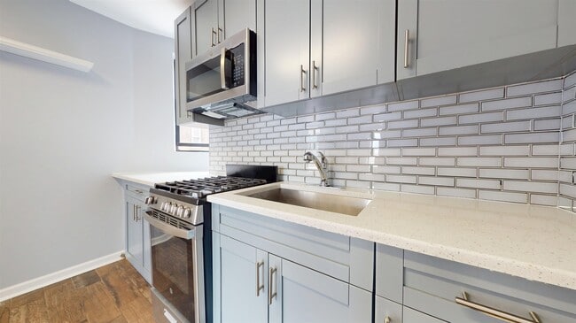 Photo - 14 65th St Unit 12
