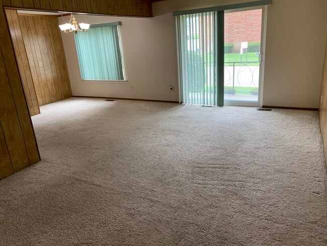 Photo - 37098 Camelot Dr Unit 2