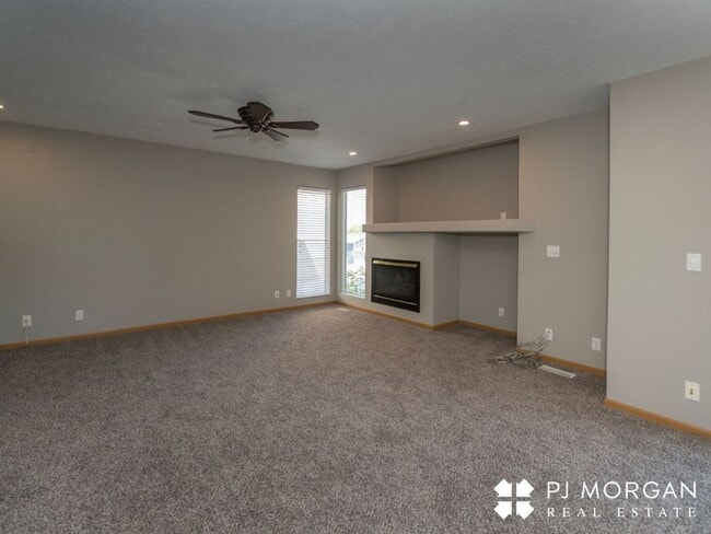 Photo - 14512 Fowler Ave