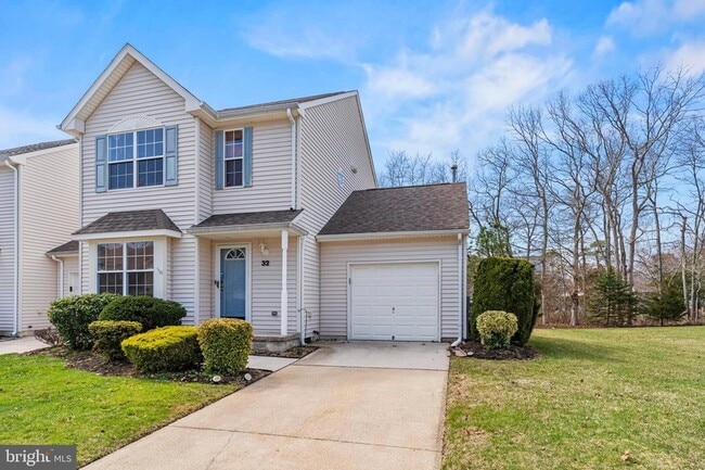 Photo - 32 Pebble Beach Ln