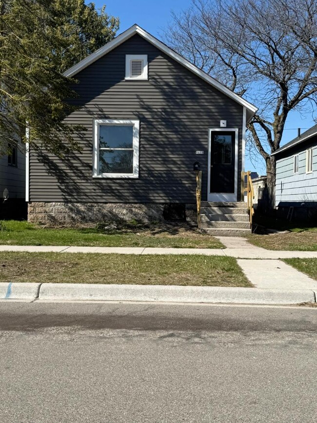 Photo - 1610 15th Ave