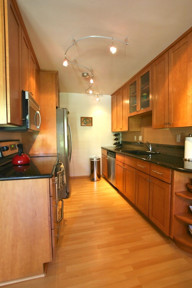 Photo - Incredible East Beach Town-Home unfurnishe...