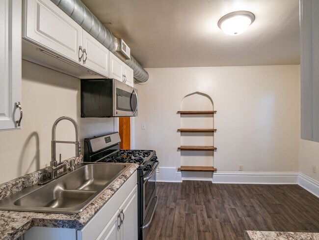 Photo - Big House Upper