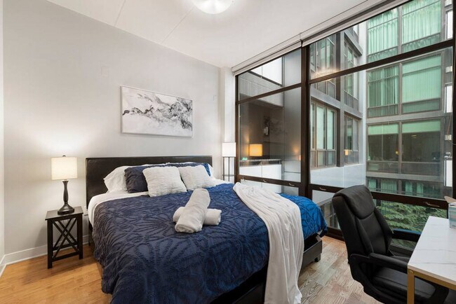 Photo - 660 W Wayman St Unidad ID1244912P