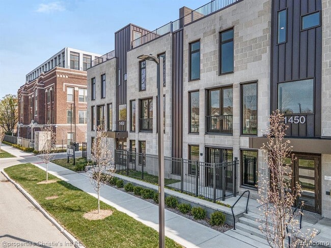 Building Photo - 1450 Townsend St