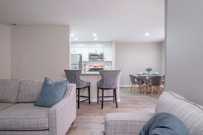 The Residence at Christopher Wren Apartments