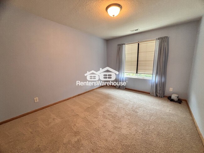 Photo - 1400 S 52nd St