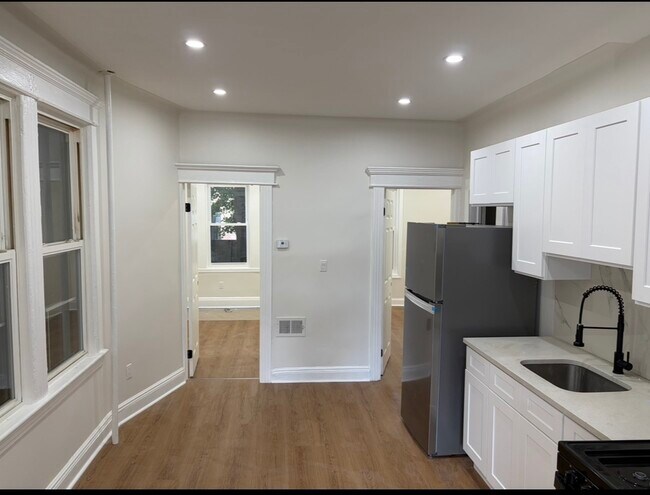Photo - 22 Stegman St Unit Fully Renovated 2BR