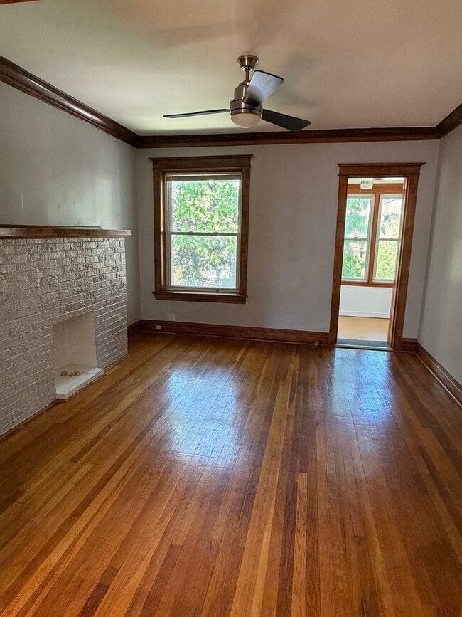 Photo - 4847 N Claremont Ave