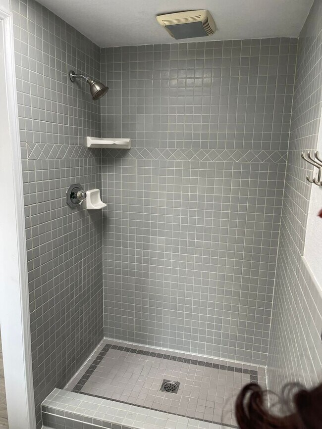 Photo - Cozy 1 Bed, 1 Bath Studio - ALL UTILITIES INCLUDED