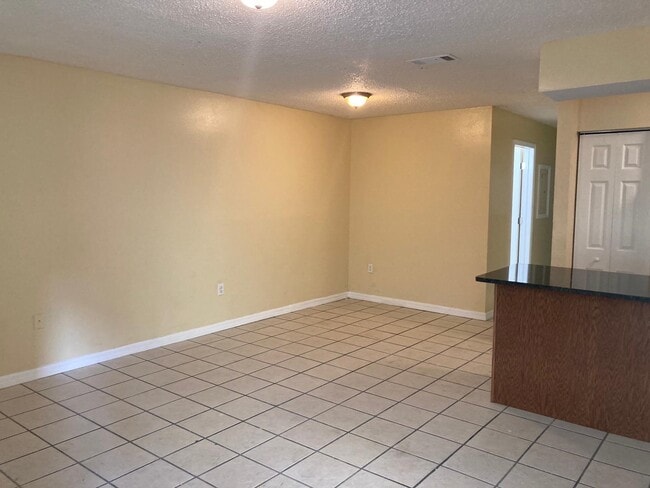 Photo - Colony Gardens