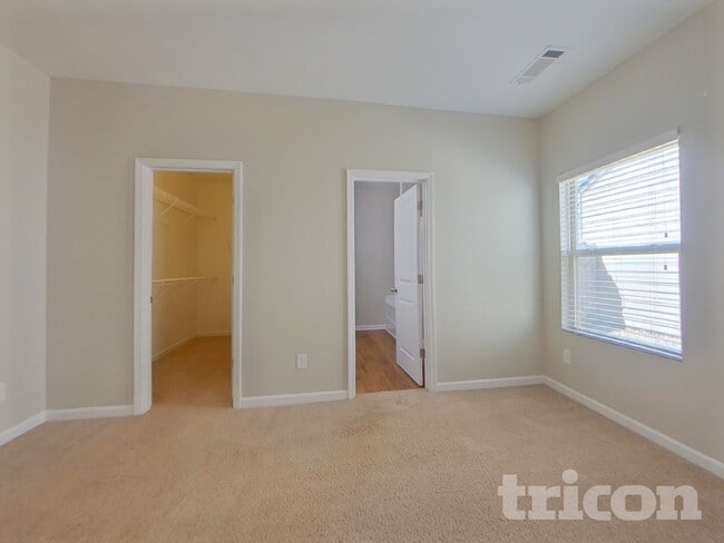 Photo - 731 Independence Ave