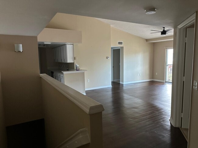 Photo - 4197 N Haverhill Rd Unit 215