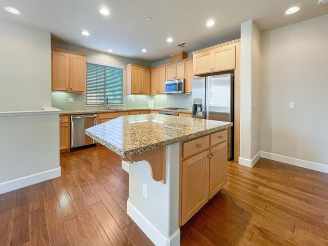 Photo - Modern Corner-Unit Townhome in the Heart of Sunnyvale