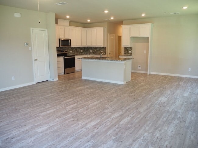 Photo - 3117 Solana Cir