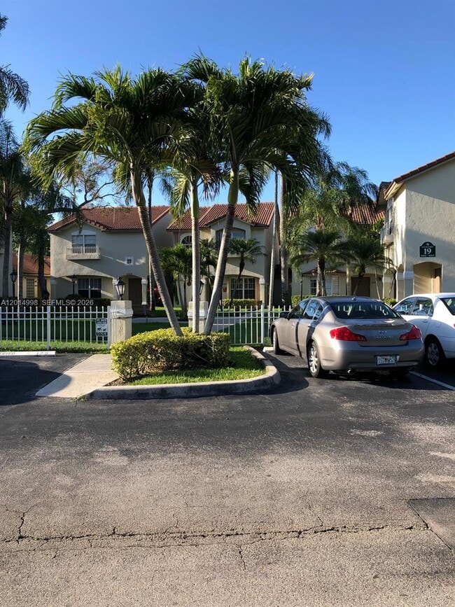 Photo - 10813 NW 3rd Ct Unit 2L