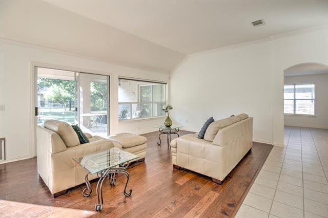 Photo - 9605 Orangewood Trail