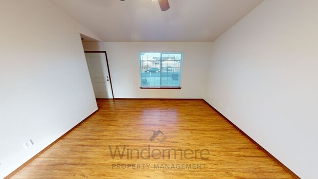 Photo - Maria187-2 Unit 187 NW Maria St #2