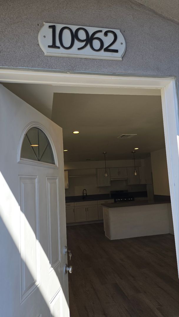 Photo - AVALON (10960) Unit AVALON (10962 BN)
