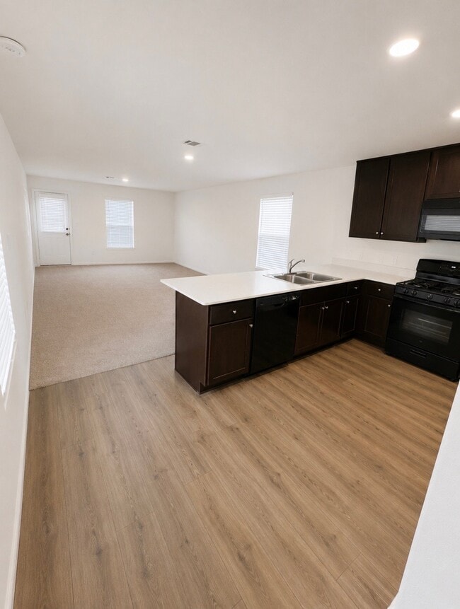 Photo - 57 Trinity Cir