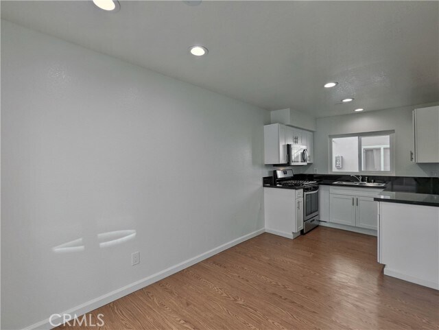 Photo - 1159 Linden Ave Apartamento Unidad 4