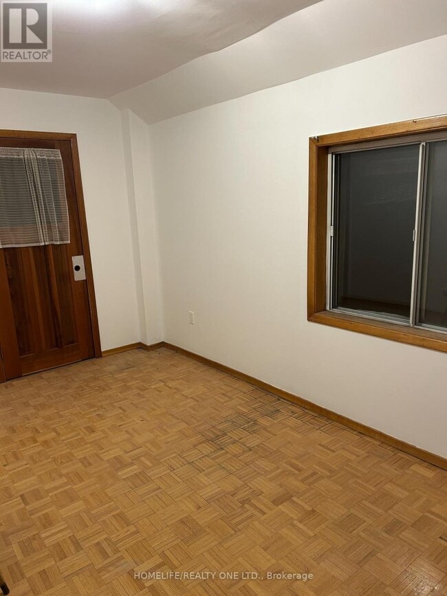 Photo - 1402 Kingston Rd Unité 2nd Flr