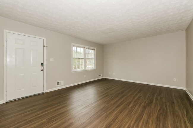 Photo - 71 Inverness Dr