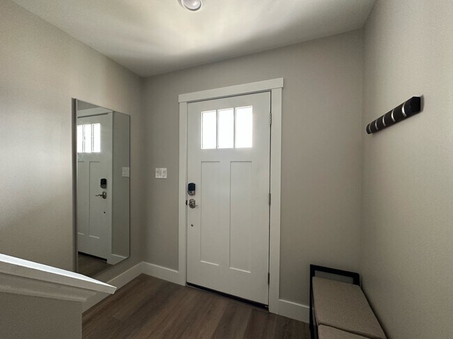 Photo - 27 Shillington Ln